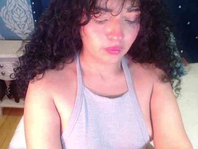 sofiacowperx webcam
