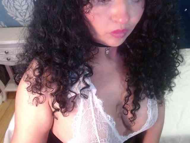 sofiaCowperx