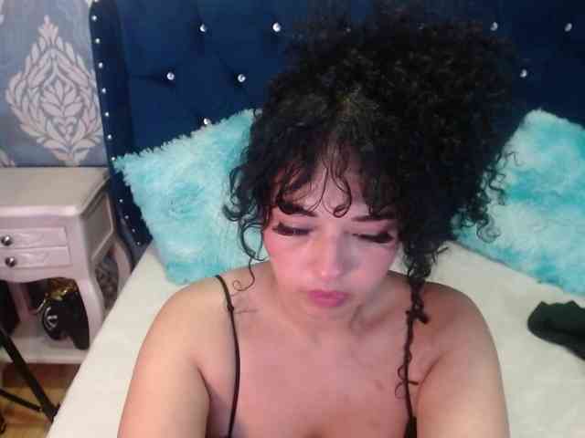 sofiacowperx webcam