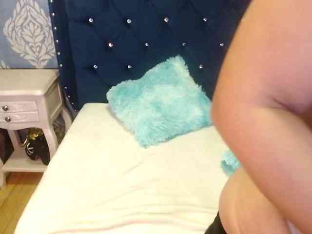 sofiacowperx webcam
