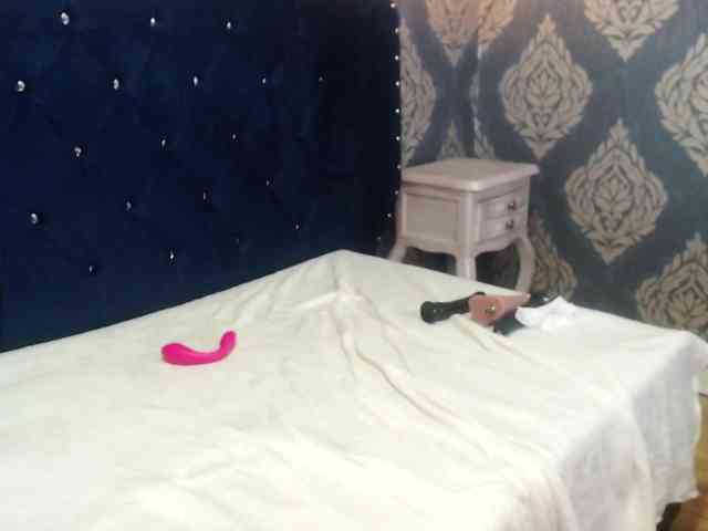 sofiacowperx webcam