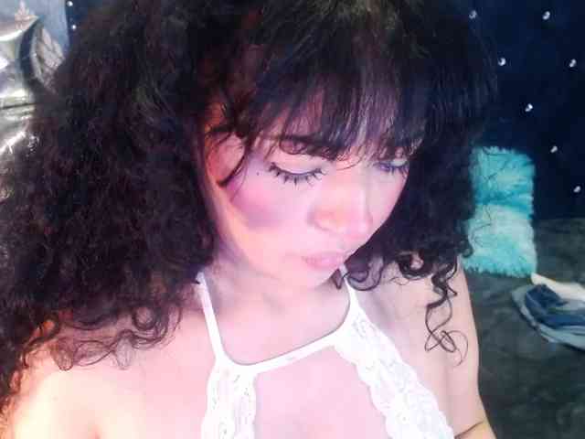 sofiaCowperx