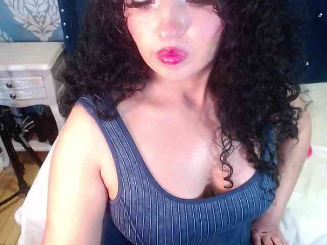 sofiaCowperx