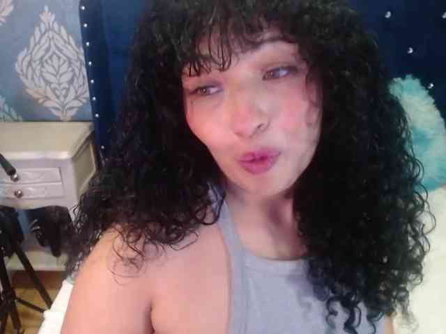 sofiaCowperx