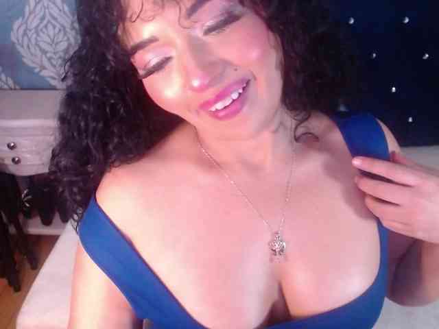 sofiacowperx webcam