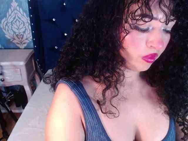 sofiacowperx webcam