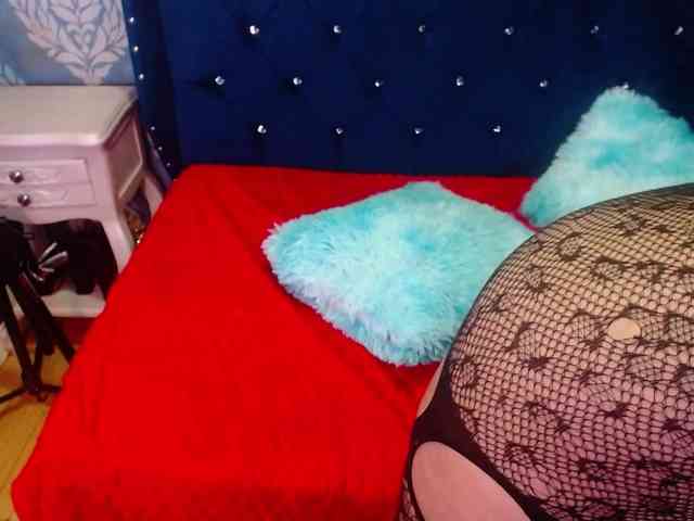 sofiacowperx webcam