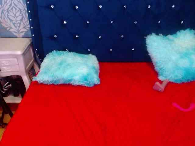 sofiacowperx webcam