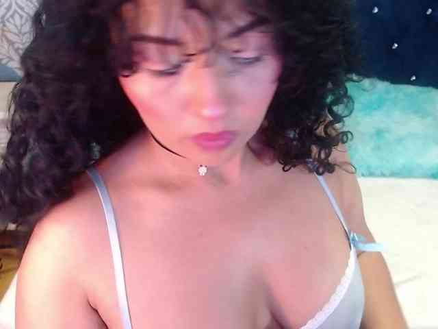 sofiacowperx webcam