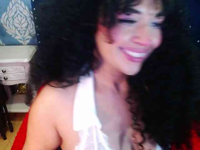 sofiacowperx webcam