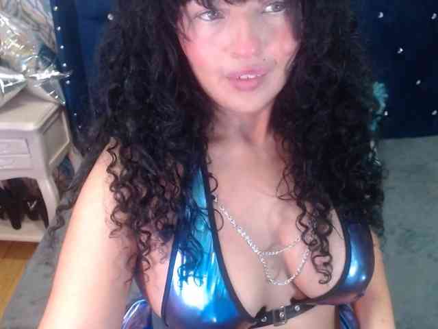 sofiaCowperx