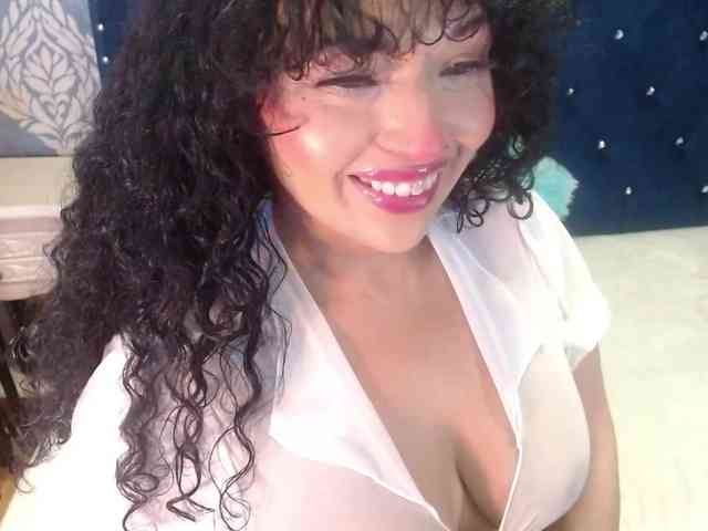 sofiacowperx webcam