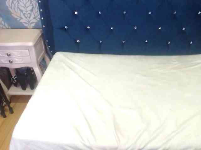 sofiacowperx webcam