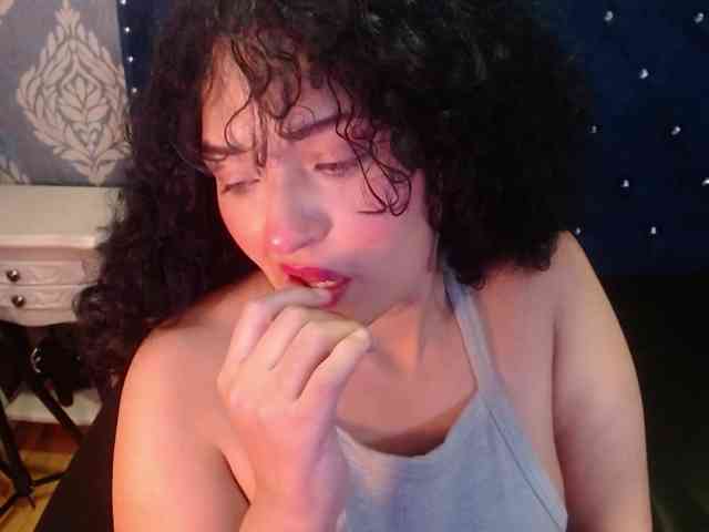 sofiacowperx webcam