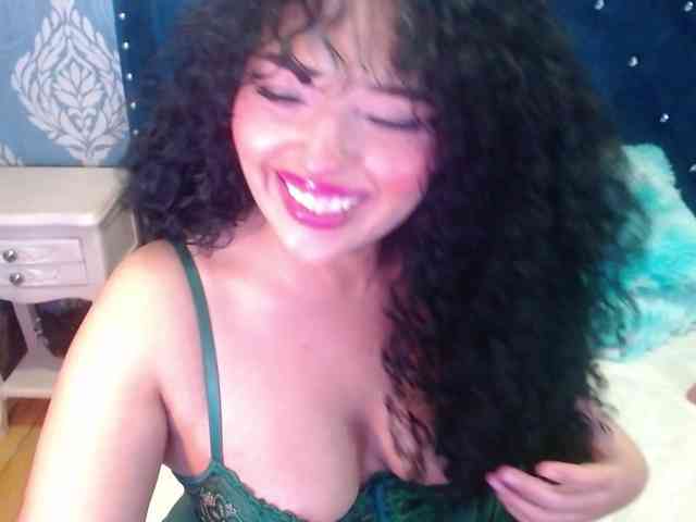 sofiacowperx webcam