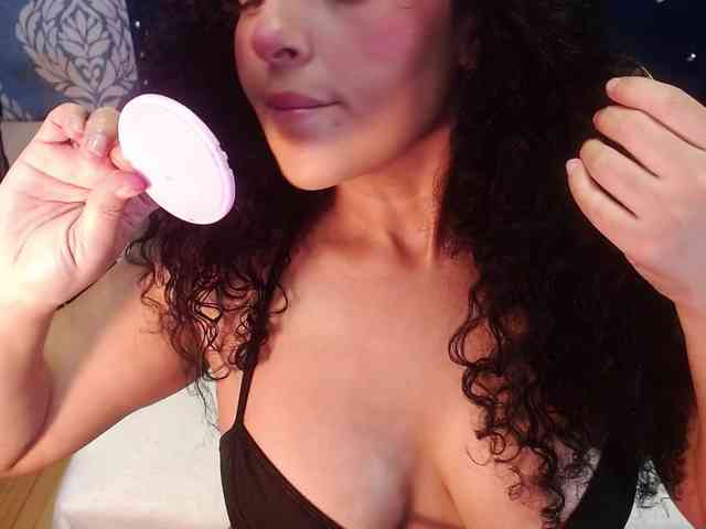 sofiacowperx webcam