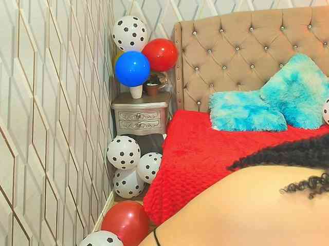 sofiacowperx webcam