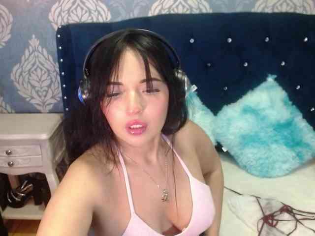 sofiacowperx webcam