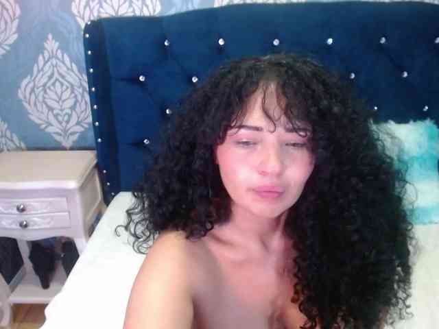 sofiacowperx webcam