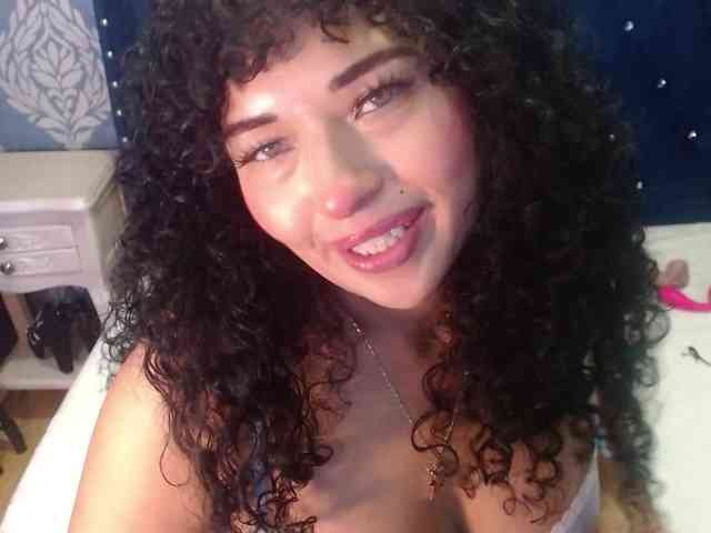 sofiacowperx webcam