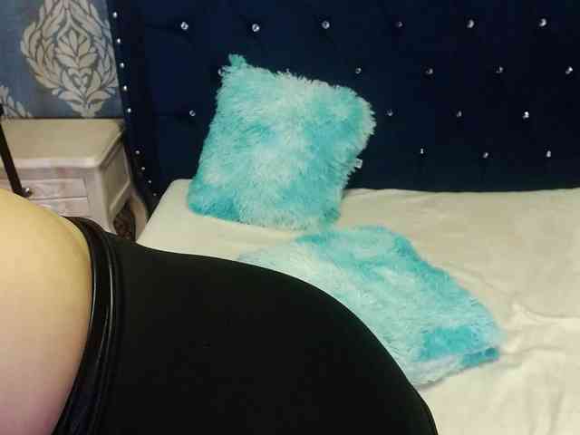 sofiacowperx webcam
