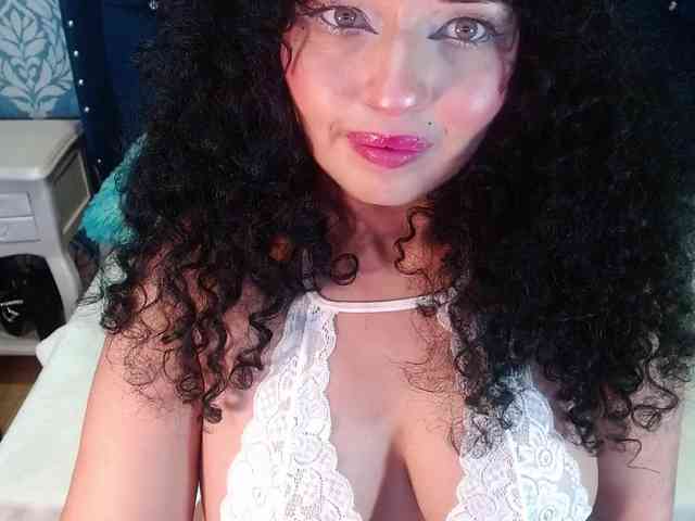 sofiacowperx webcam