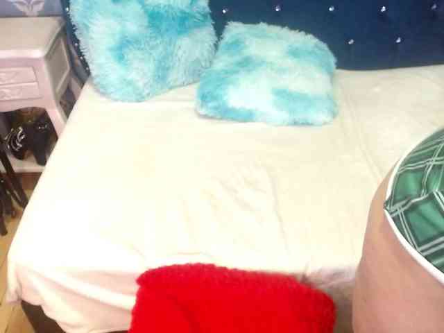 sofiacowperx webcam