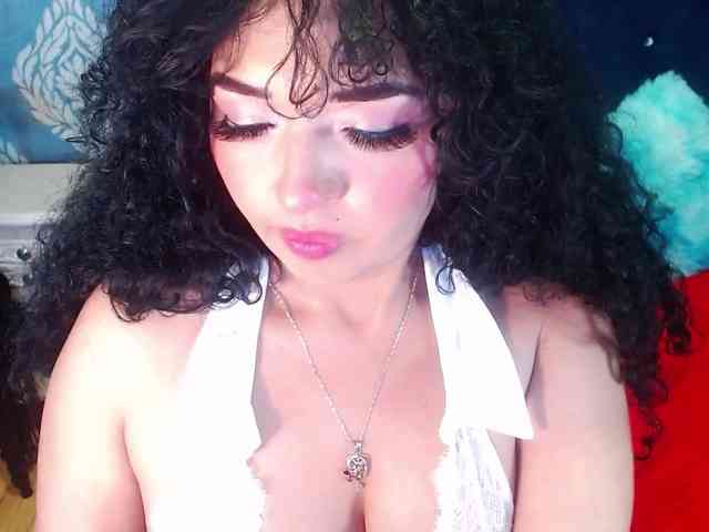 sofiacowperx webcam