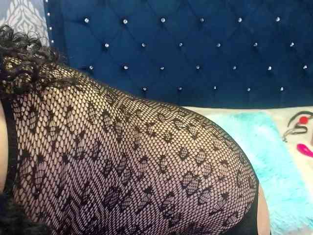 sofiacowperx webcam