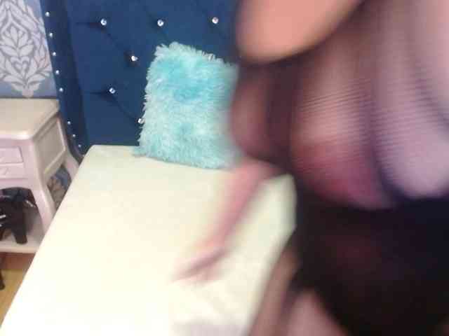 sofiacowperx webcam
