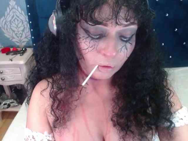 sofiacowperx