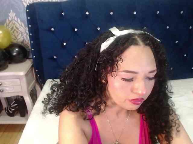 sofiacowperx webcam