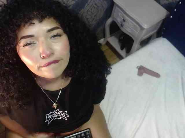 sofiacowperx webcam