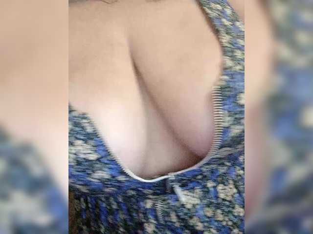 sexykucka live cam on BongaCams