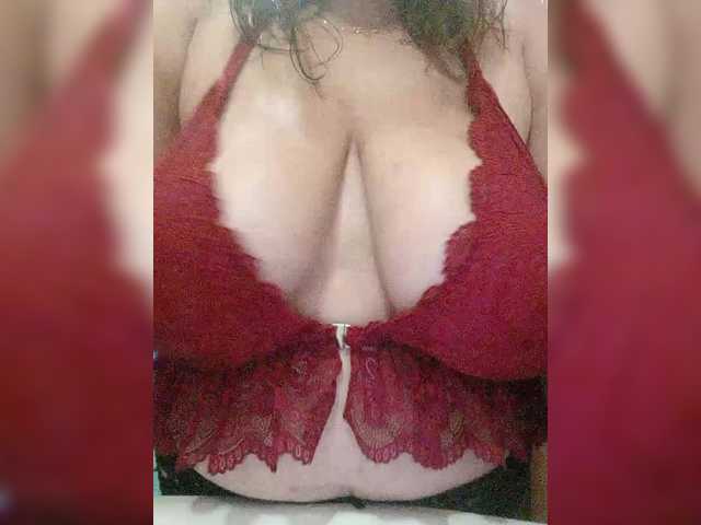 sexykucka live webcam show