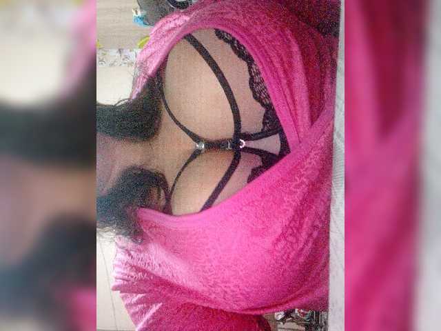 sexykucka live cam on BongaCams