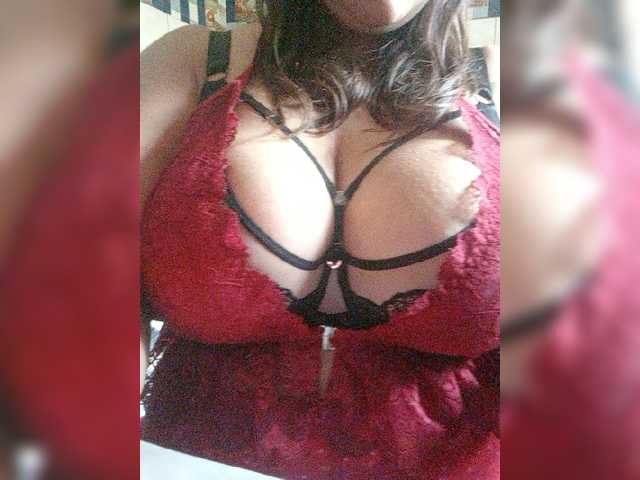 sexykucka live cam on BongaCams