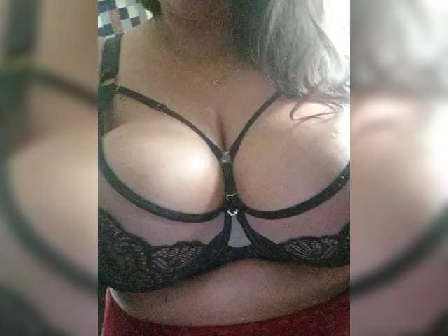 sexykucka live cam on BongaCams