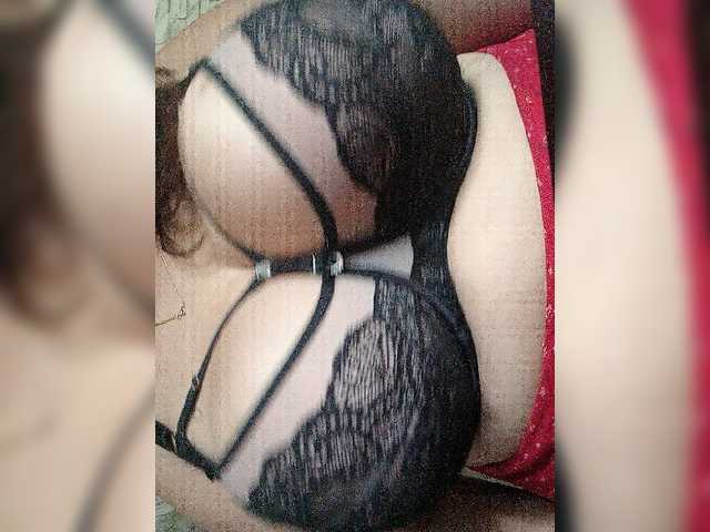 sexykucka live cam on BongaCams