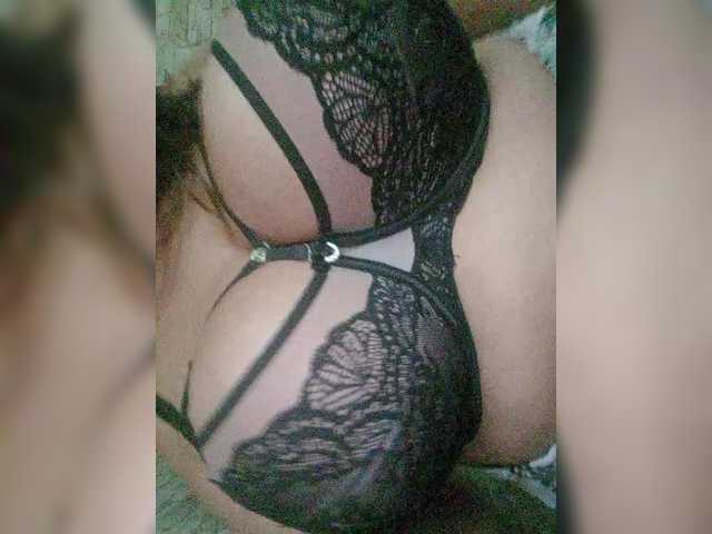 sexykucka live cam on BongaCams