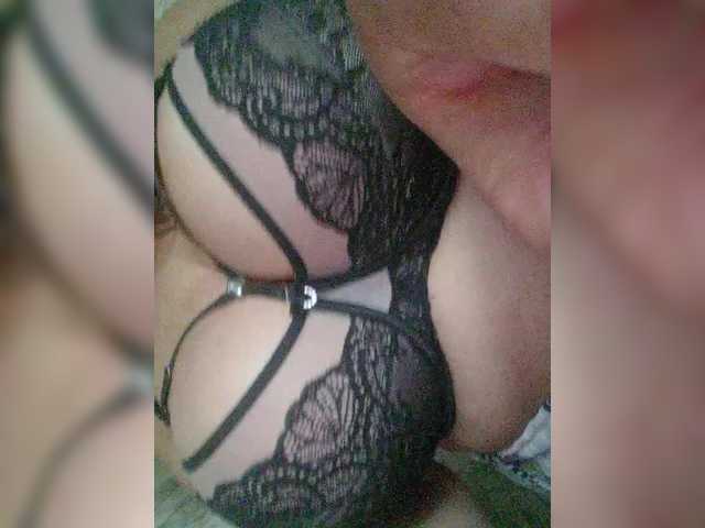 sexykucka live cam on BongaCams