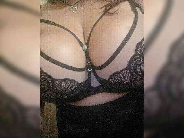 Xo4y-SeX-TpaX webcam