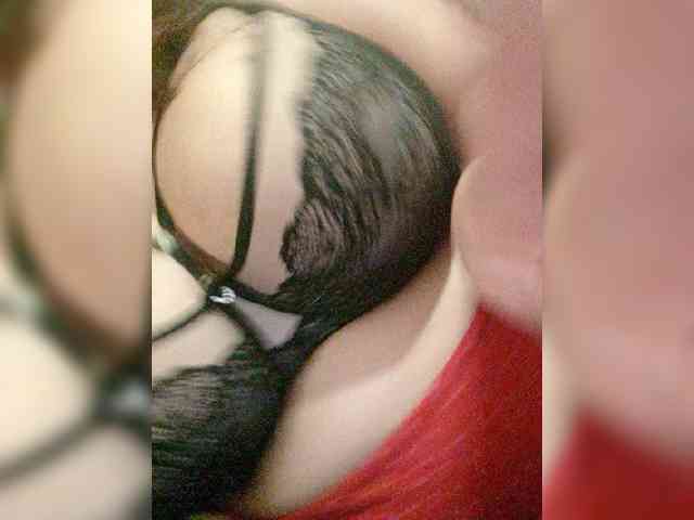 Xo4y-SeX-TpaX webcam