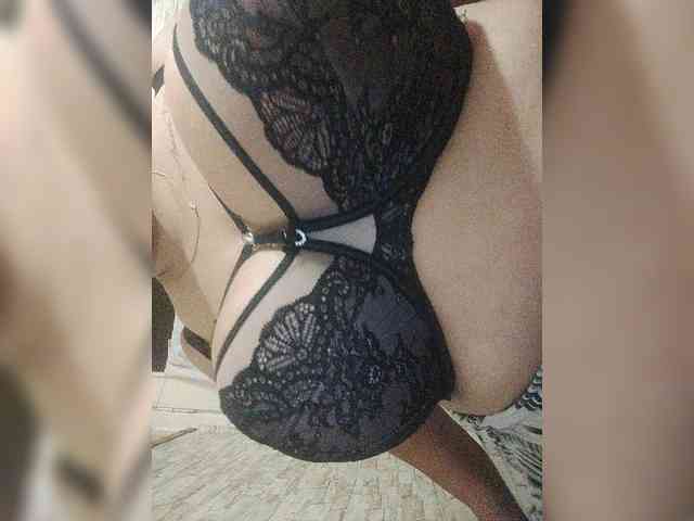 Xo4y-SeX-TpaX webcam