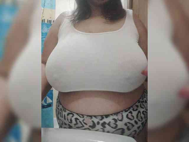 Xo4y-SeX-TpaX webcam