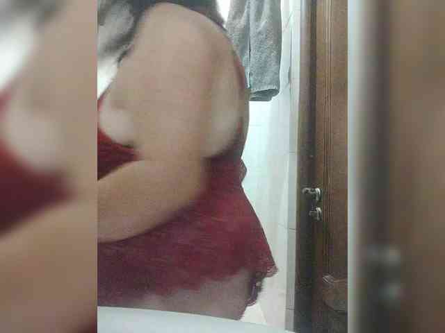 Xo4y-SeX-TpaX webcam