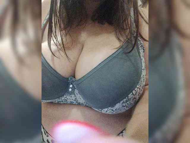 Xo4y-SeX-TpaX webcam
