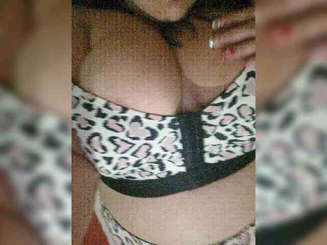 Xo4y-SeX-TpaX webcam
