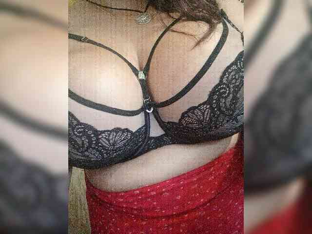 Xo4y-SeX-TpaX webcam