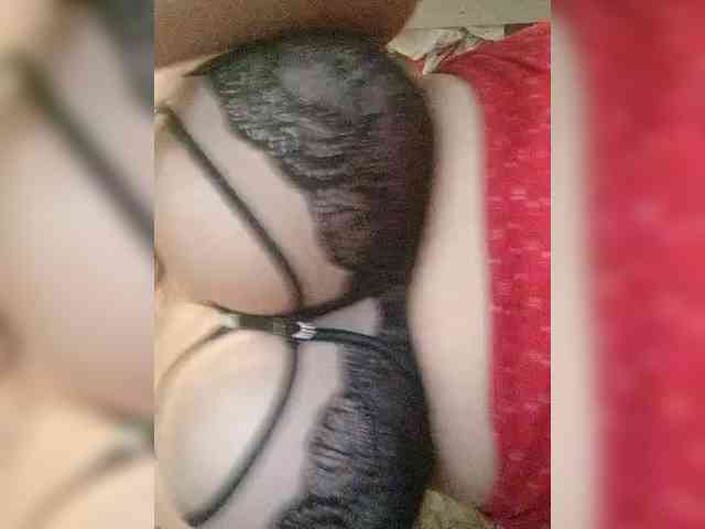 Xo4y-SeX-TpaX webcam